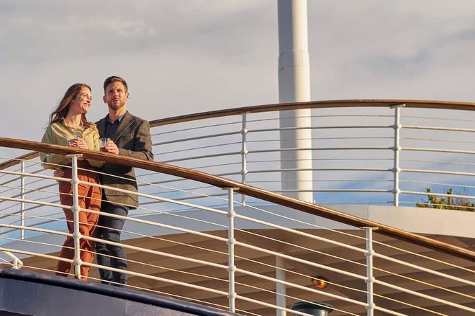 Fingal - A Luxury Floating Hotel - 3
