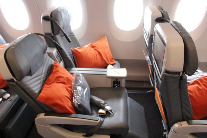 Stockholm to Singapore in Premium Economy with Singapore Airlines - 3