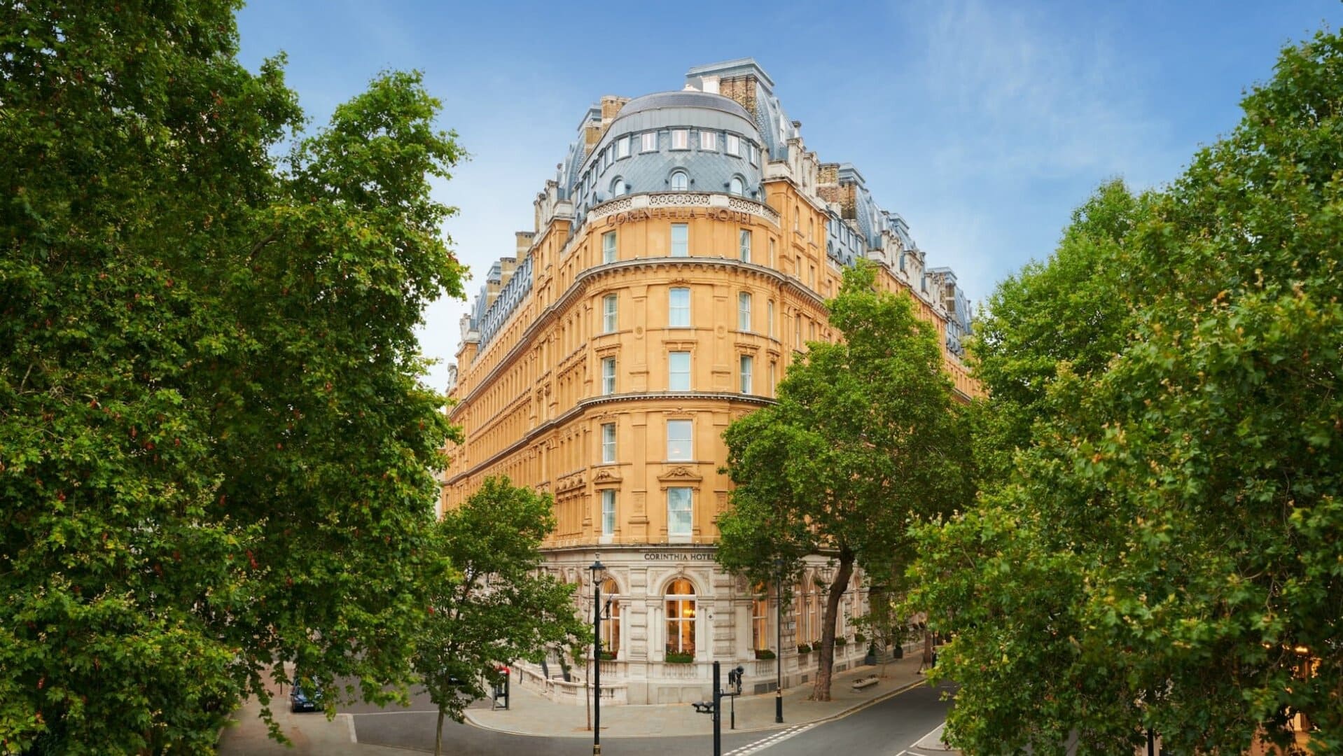 View and front entrance of corinthia london. 