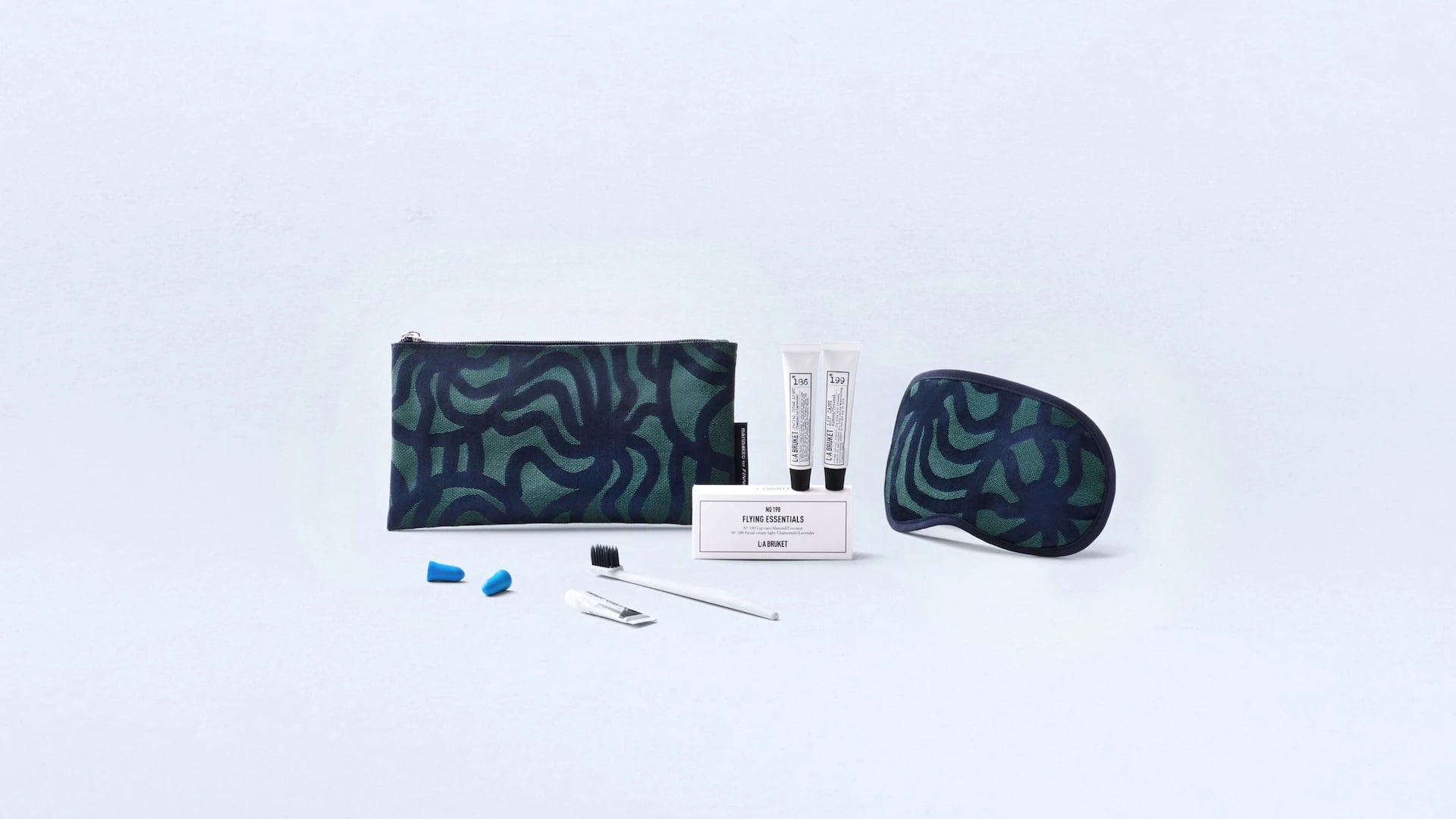 Airline review Amenities & Facilities - Finnair - 1
