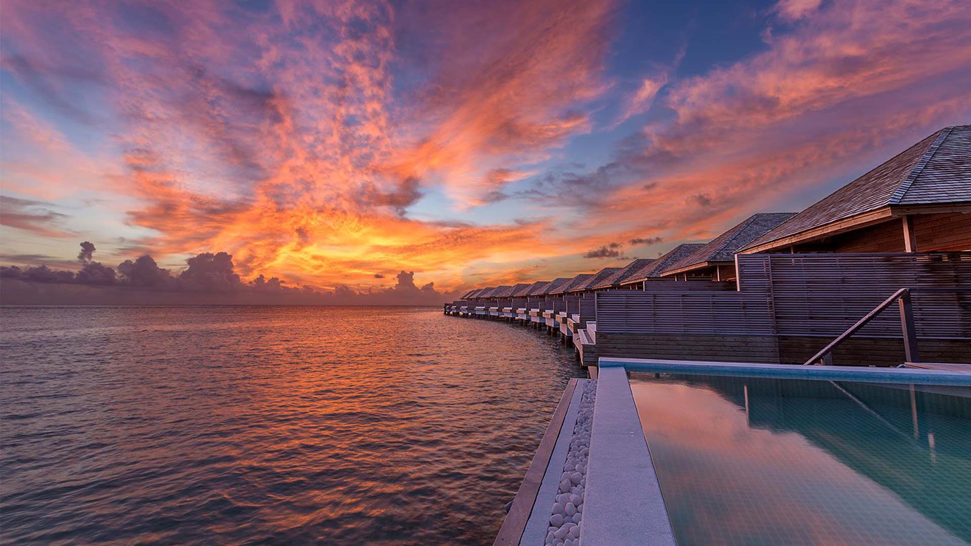 The Best Couples & Honeymoon Resorts in Maldives - The Businessclass guide to the best couples/honeymoon resorts in Maldives: