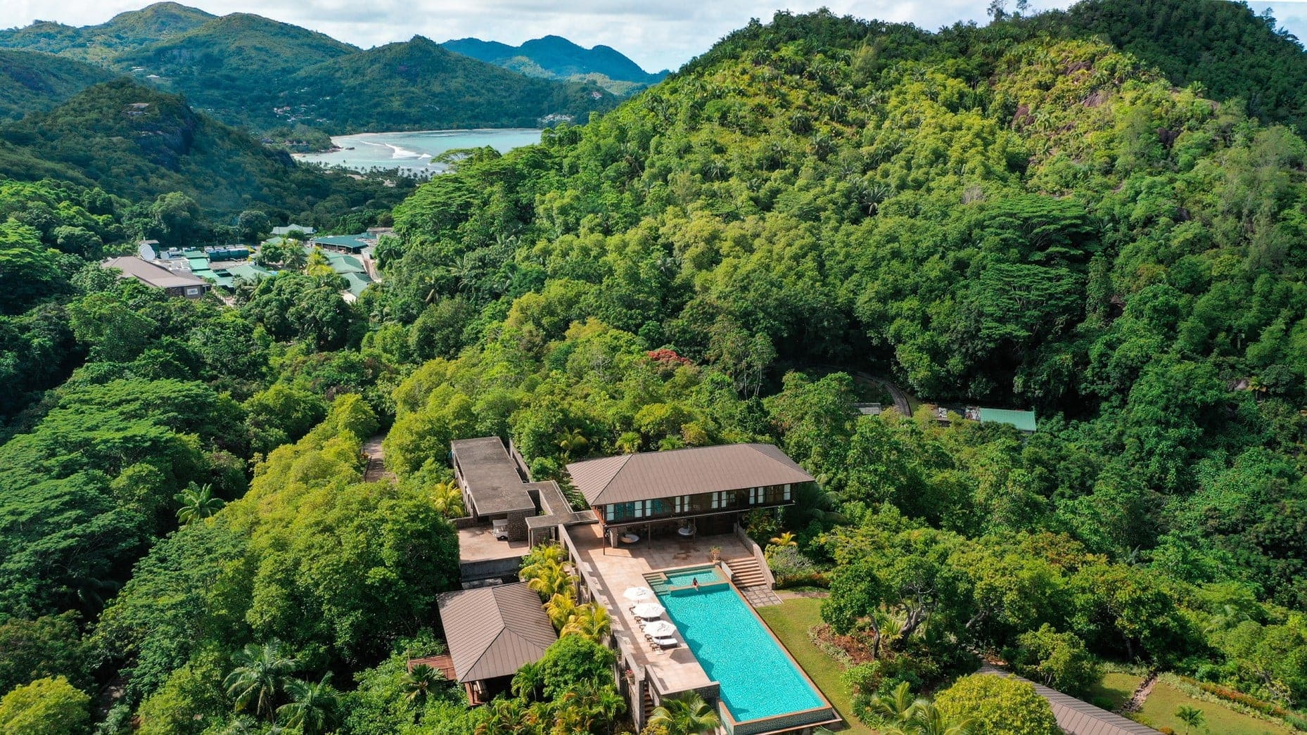 Hotel review What We Love' - Four Seasons Resort Seychelles - 0