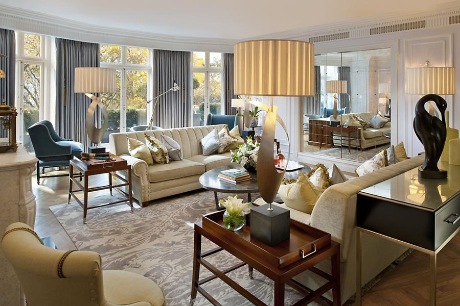 Ultra-Luxurious Hotel Rooms You Won’t Want To Leave - 3