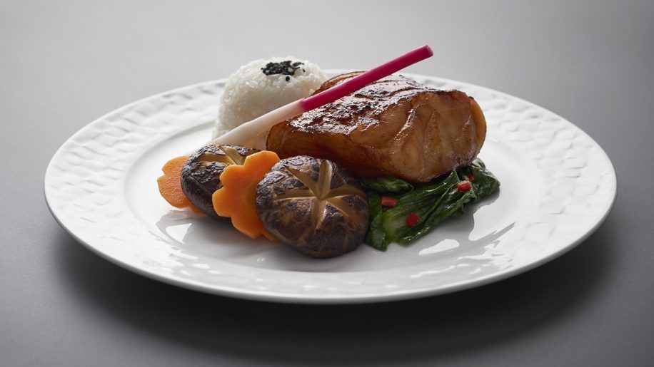 Qatar Airways Launches Impressive New On-Board Dining Concept For First And Business Class