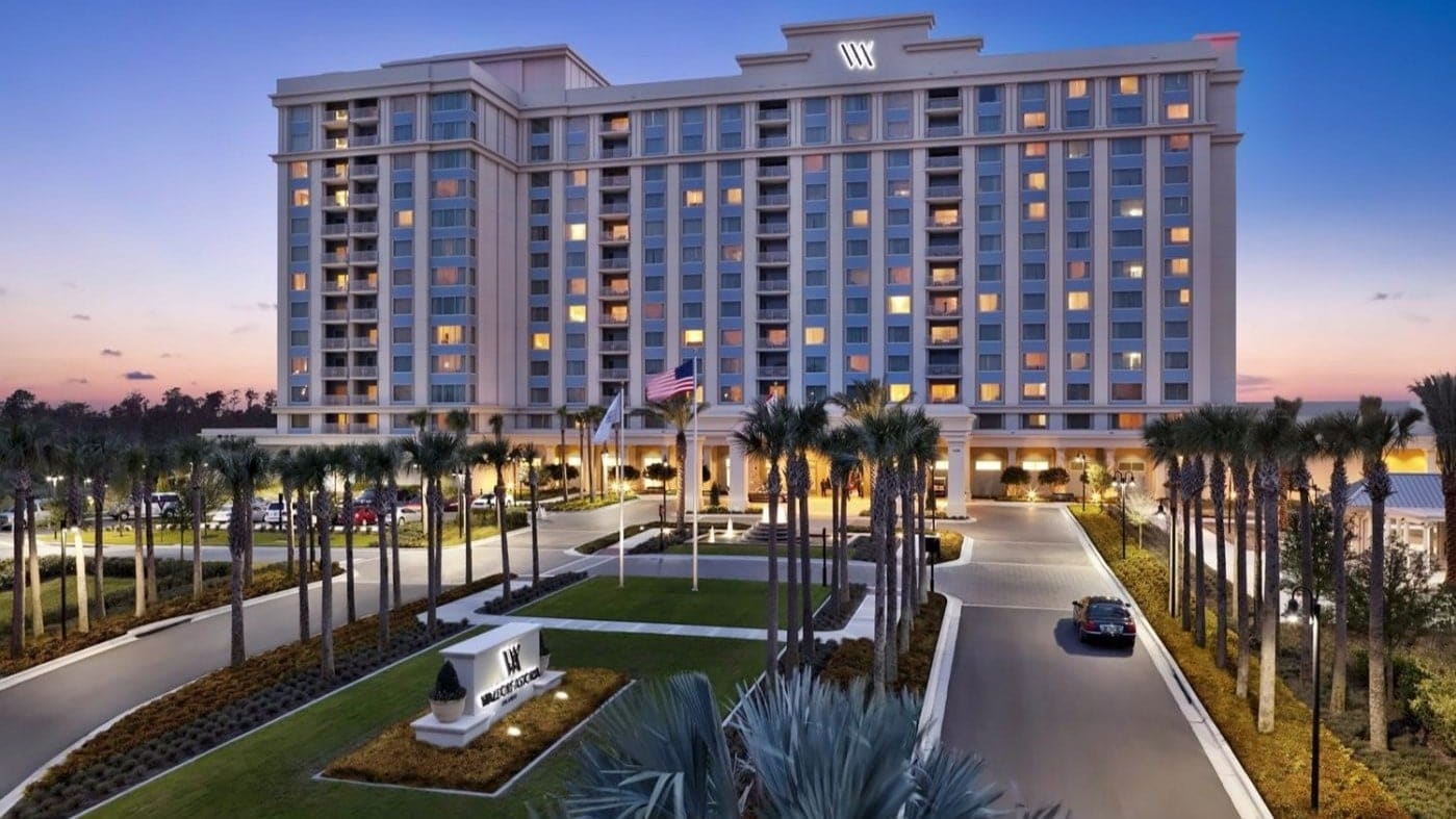 Hotels Toplists - 11 Best Disneyland Hotels in the World