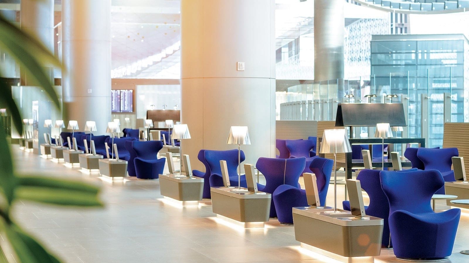 Airline review Airport experience - Qatar Airways - 0