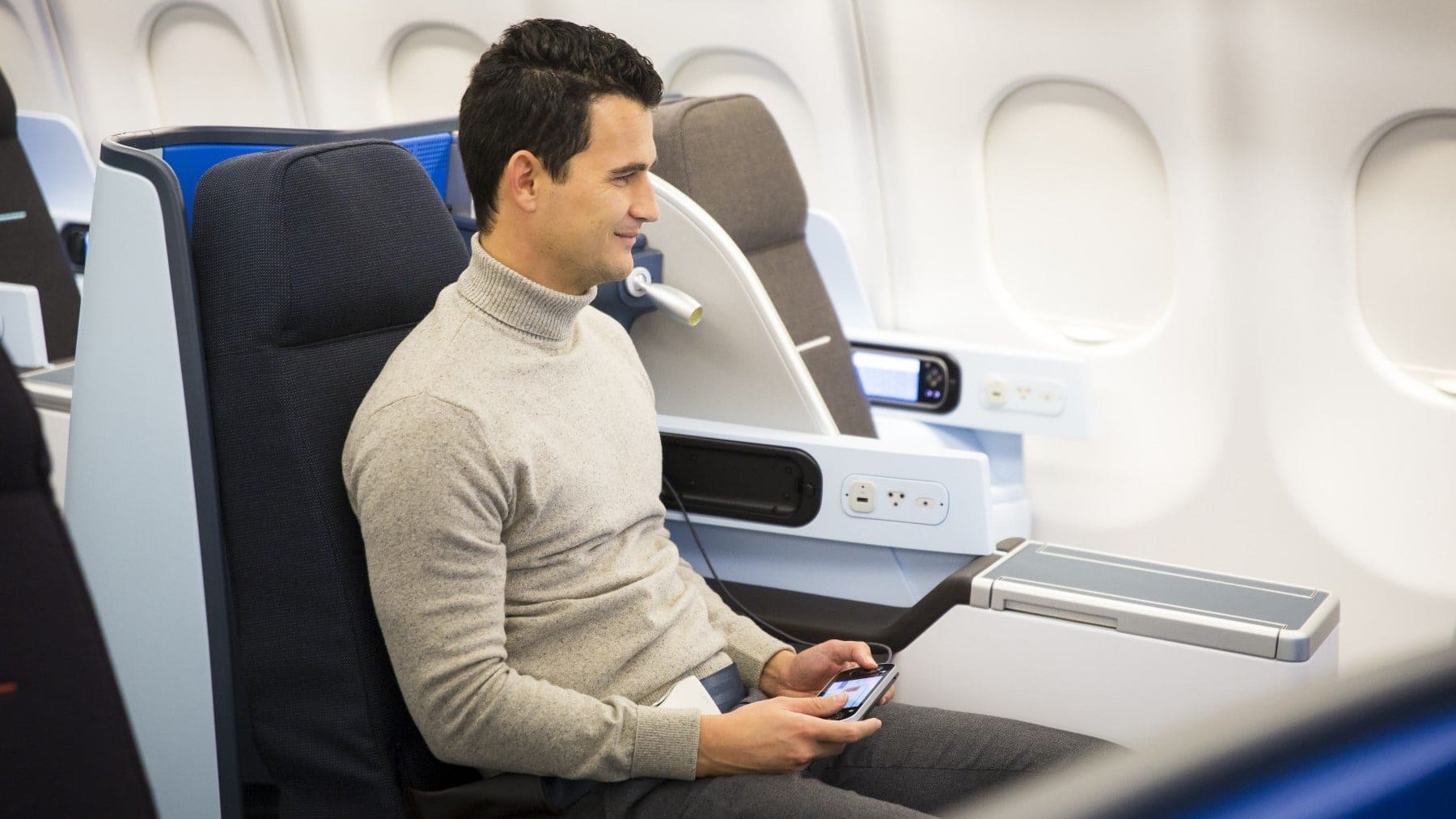 Airline review Cabin & Seat - KLM - 9