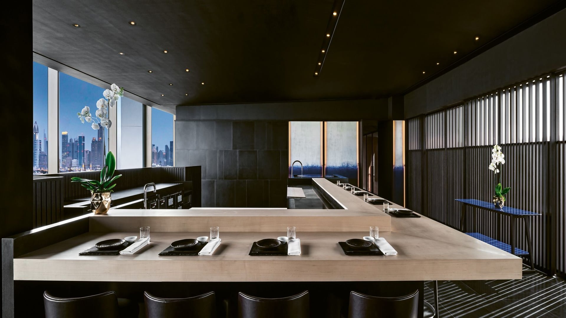 Inside the hosaki resturant dubai