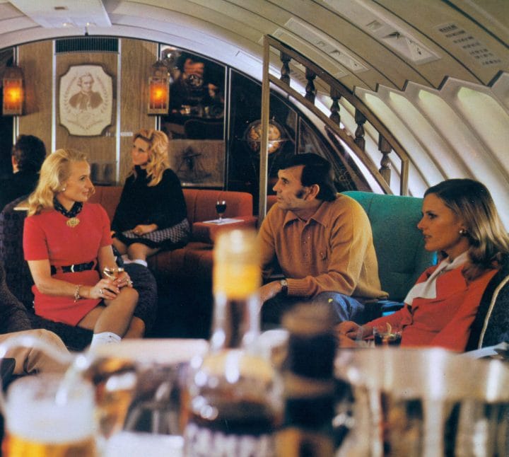 Pynt opp hjemme med en serveringsvogn fra en jumbojet - 2