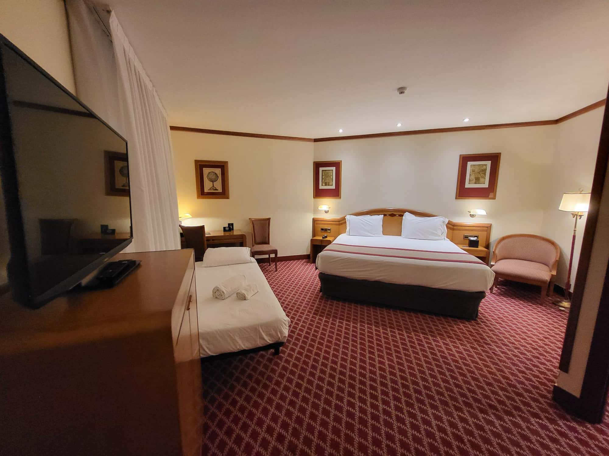 Eurostars Las Claras - Sleep Quality And Technical Comfort: Good During The Stay, But Worth Managing - 4