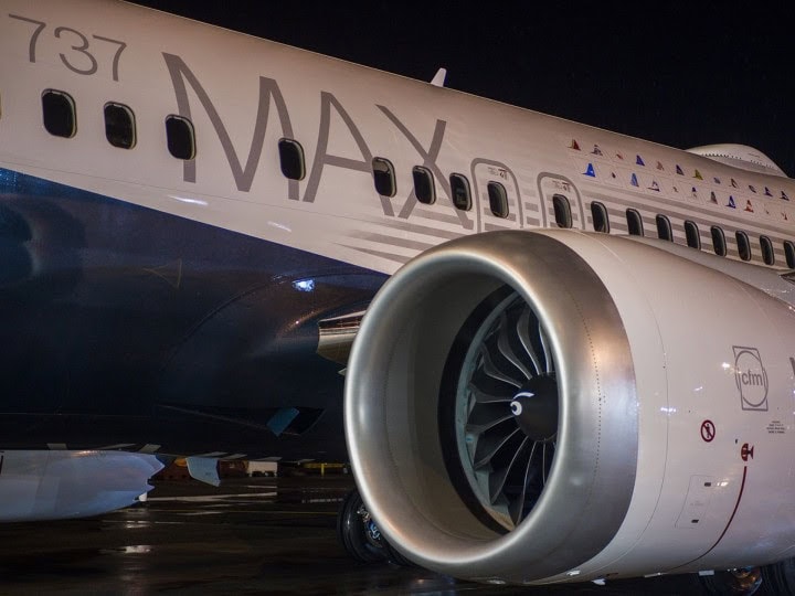 Boeing viser frem 737 MAX 8