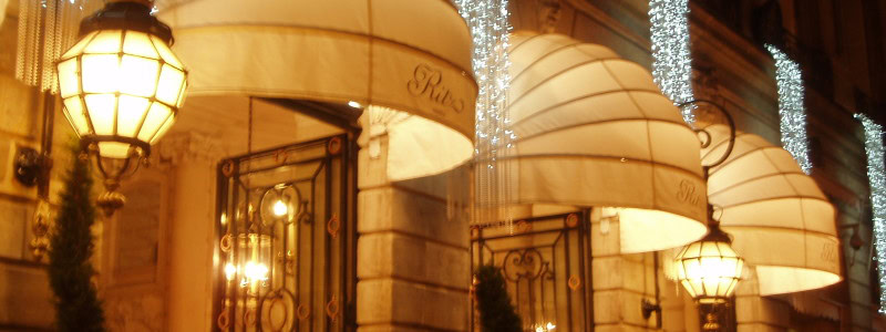 Ikoniske Ritz Paris har gjenåpnet sine dører