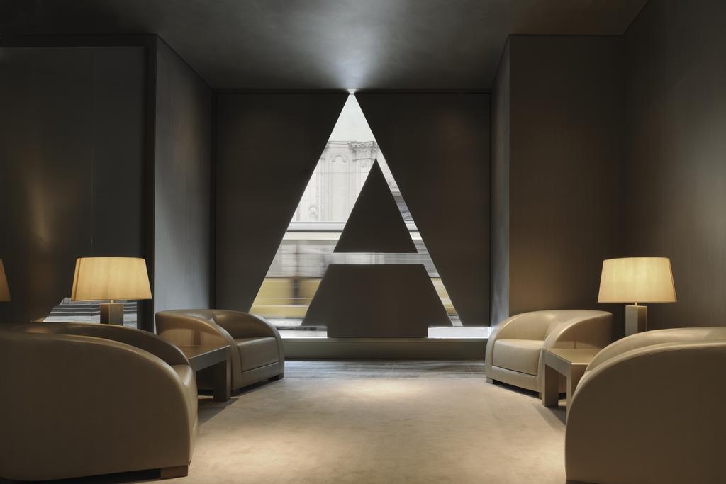 9 Luxury Hotels owned by Celebrities - 6. Armani Hotel Milano – Giorgio Armani
