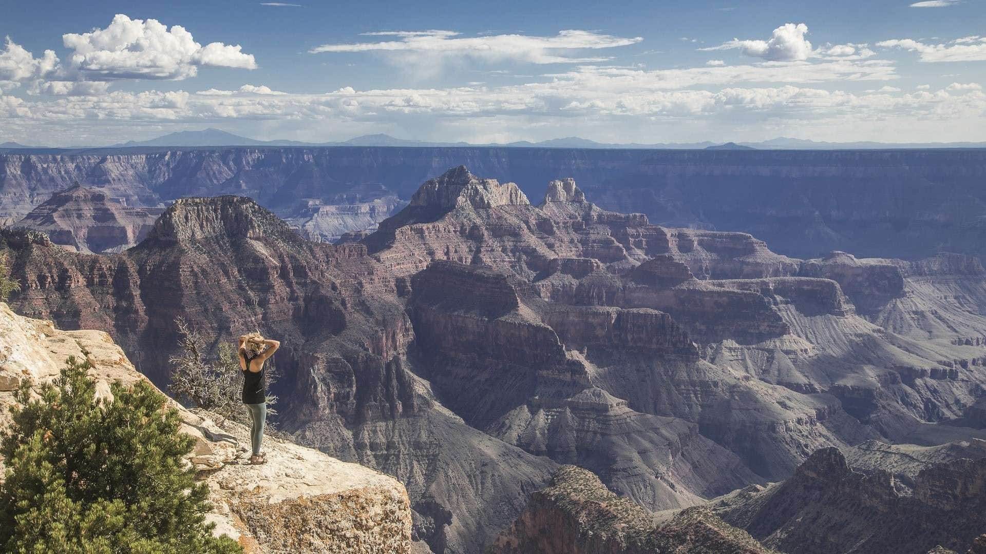 Lifestyle Toplists - 17 Bucket List Destinations - Wonders of the World!