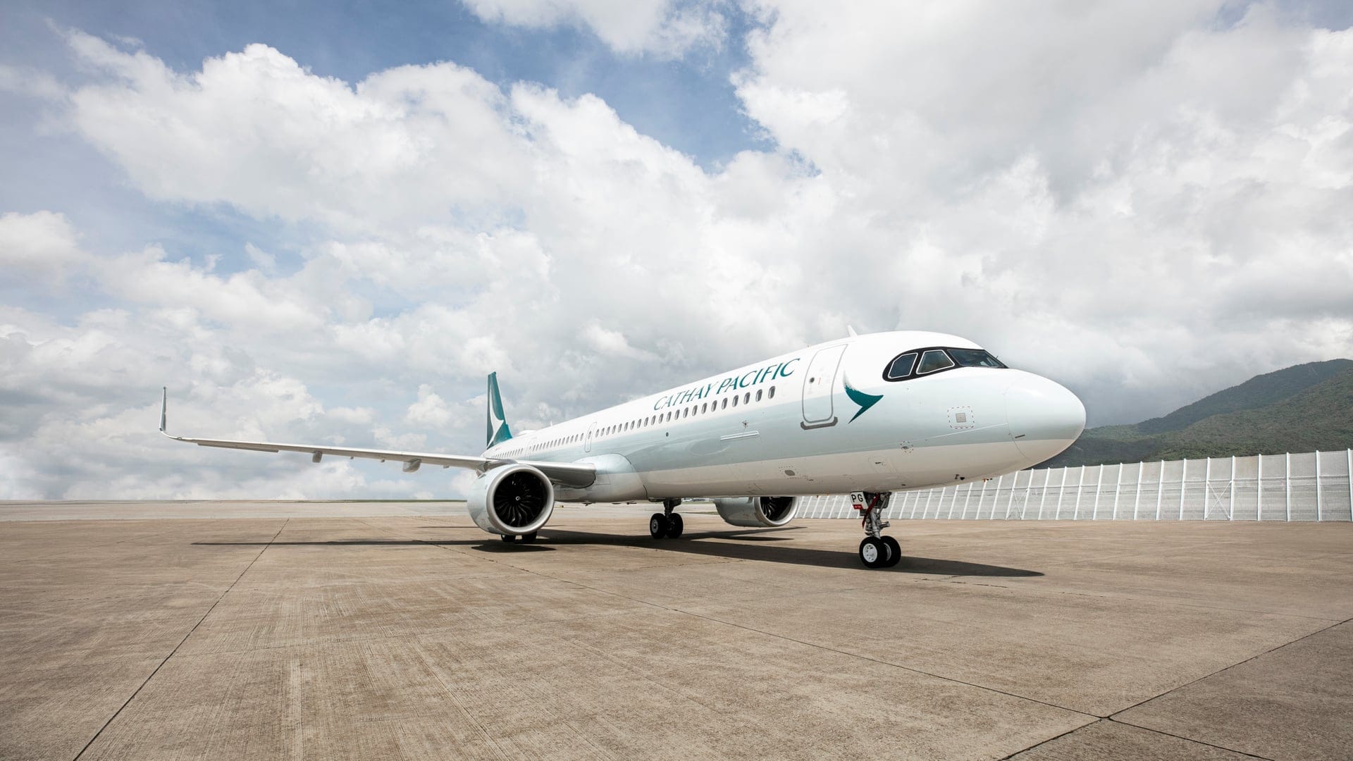 Airline review Short- & Medium-haul - Cathay Pacific - 2