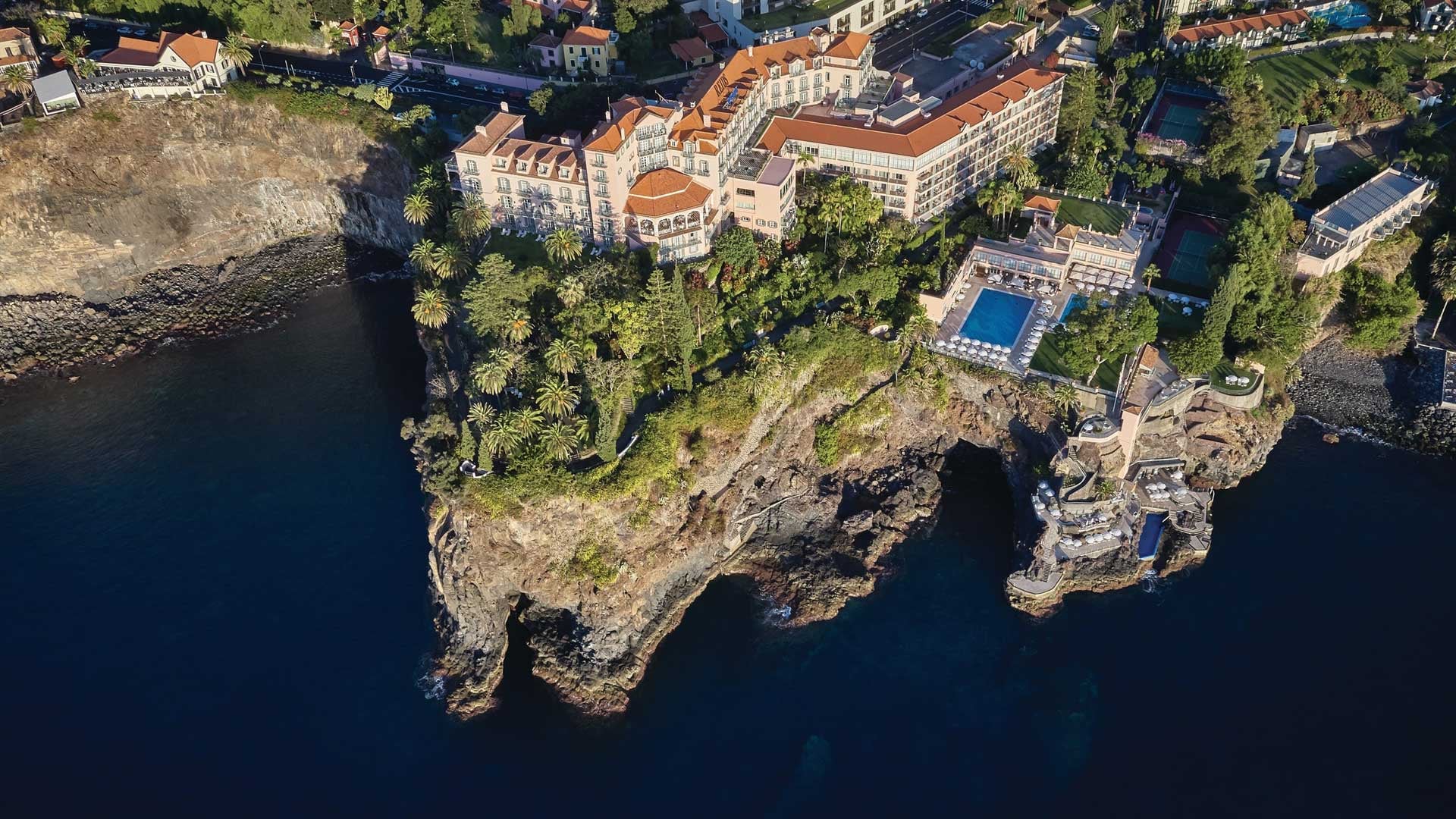 Hotel review What We Love' - Belmond Reid's Palace - 0