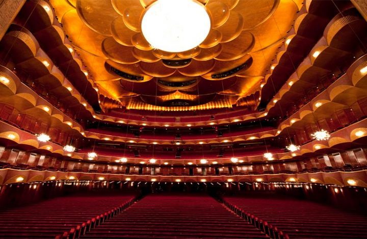 Experience museums, tourist attractions and opera houses around the world from your home - 3