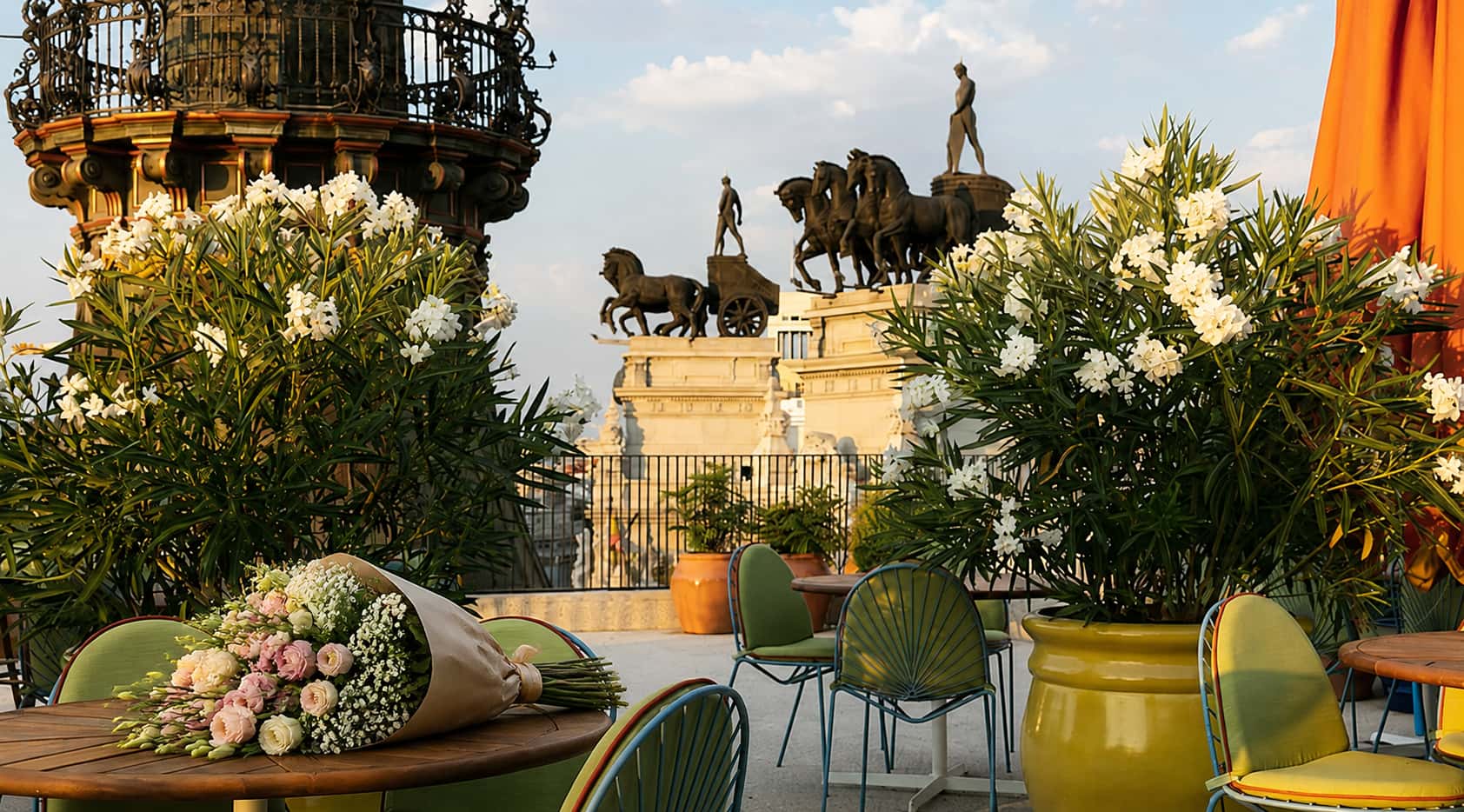 Four Seasons Hotel Madrid - At A Glance - 1