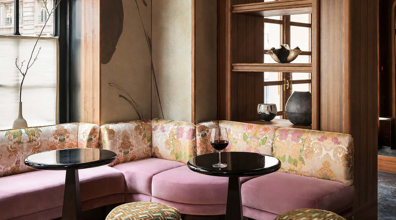 Hotel Hana Paris - Design And Identity - 1