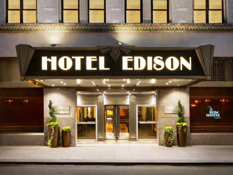Hotel Edison - Arrival, Lobby Flow, and Functional Experience - 2