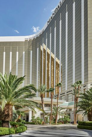 Four Seasons Hotel Las Vegas - 48
