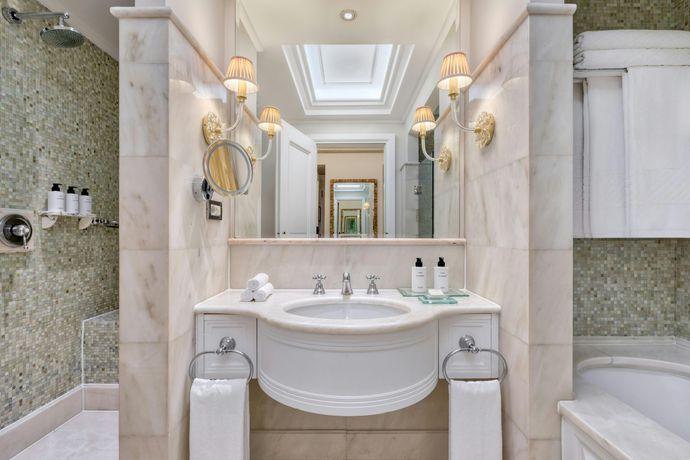 Verified hotel review - King George, a Luxury Collection Hotel - 11