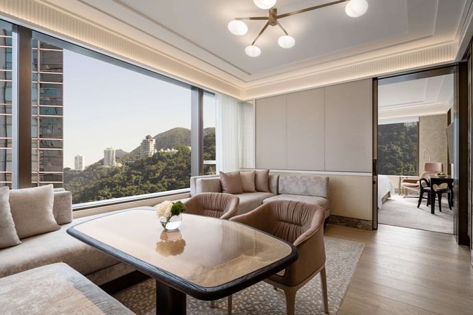 Verified hotel review - Island Shangri-La Hong Kong - 4