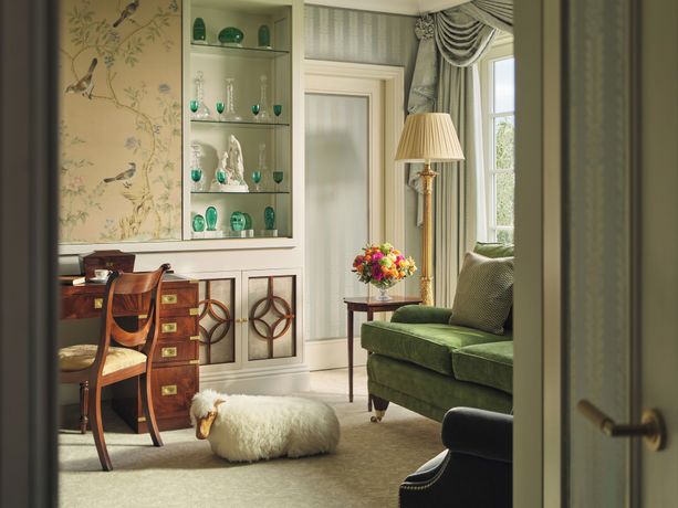 The Goring - 18