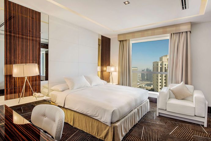 Hilton Dubai The Walk - 15