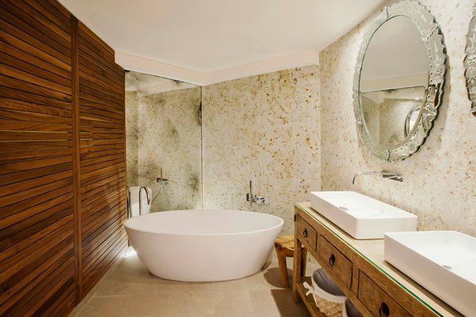 Verified hotel review - Claris Hotel GL - 14