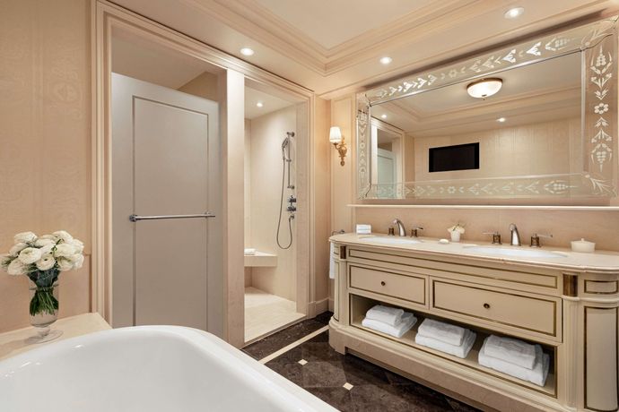 Verified hotel review - Shangri-La Paris - 22