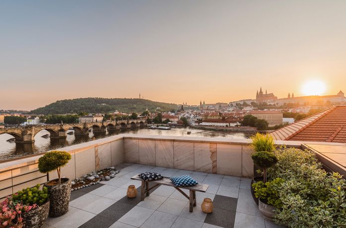 Verified hotel review - Four Seasons Hotel Prague - 21