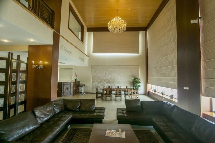 Verified hotel review - Lagos Oriental Hotel - 10