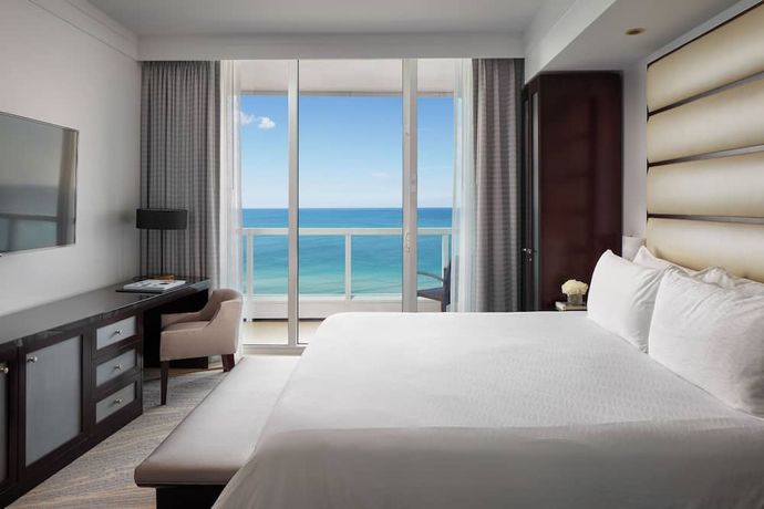Fontainebleau Miami Beach - 13