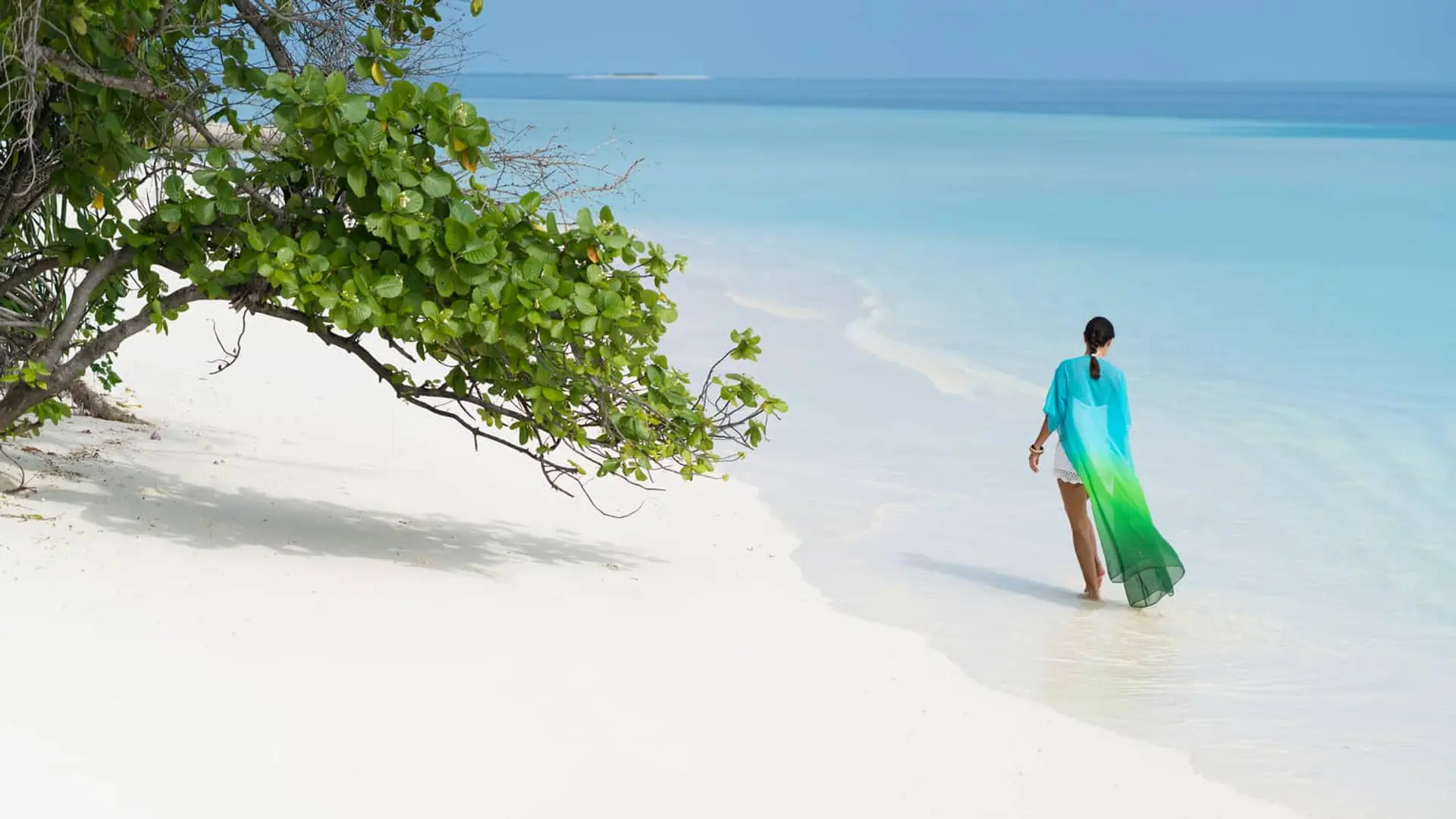 Review of Four Seasons Private Island Maldives Voavah - 8