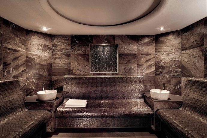 Sheraton Grand Hotel & Spa - 9