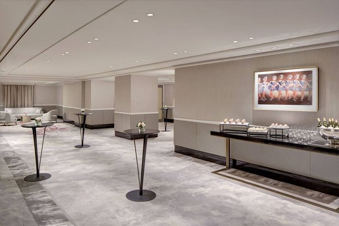 The Langham Hong Kong - 52