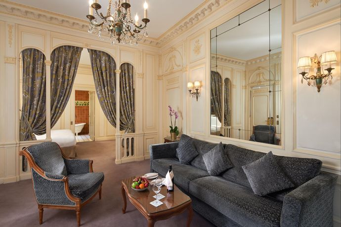 Verified hotel review - Raphael - 15