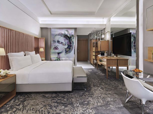 SLS Dubai Hotel & Residences - 17