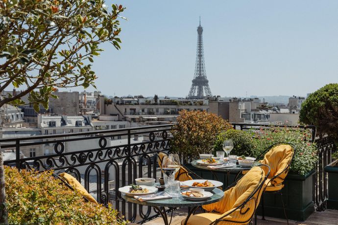 Verified hotel review - Raphael - 50