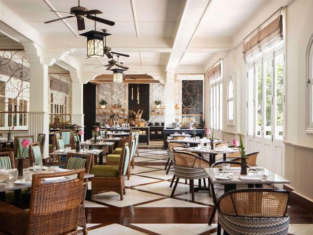 Raffles Grand Hotel d'Angkor - 20