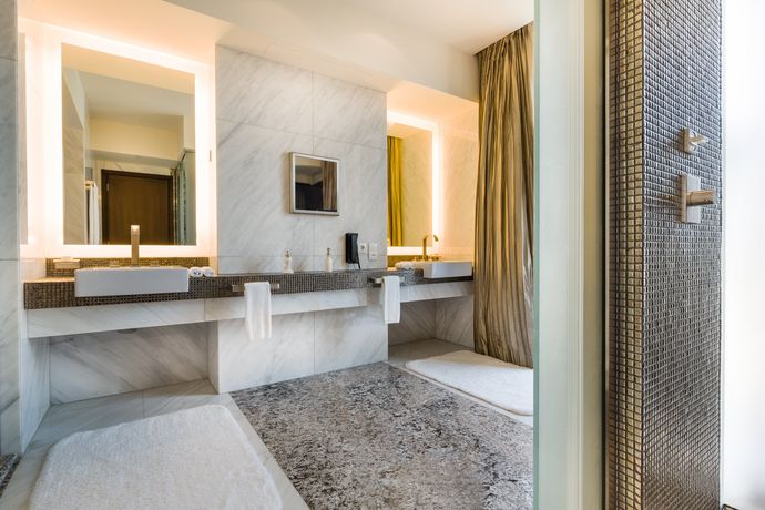 Verified hotel review - Al Faisaliah Suites - 57