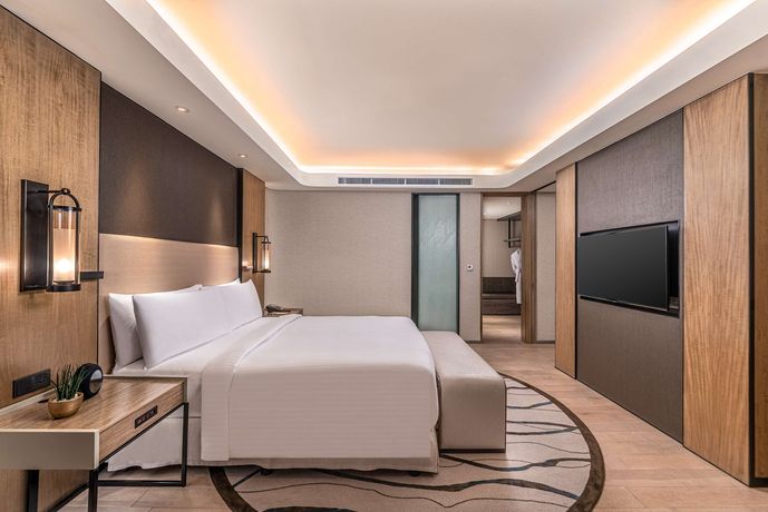 Conrad Manila - 21