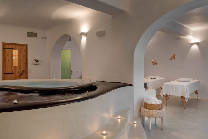 Verified hotel review - Carpe Diem Santorini Small Luxury Hotels of the World - 43