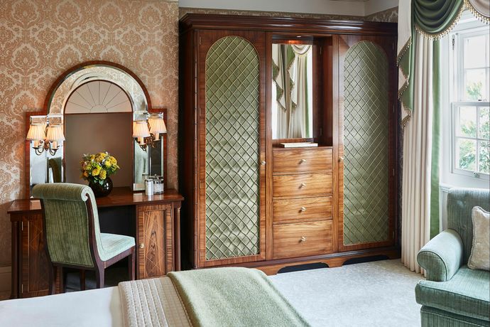 The Goring - 47