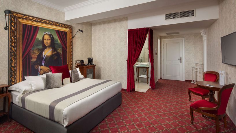 Verified hotel review - Mystery Hotel Budapest - 47