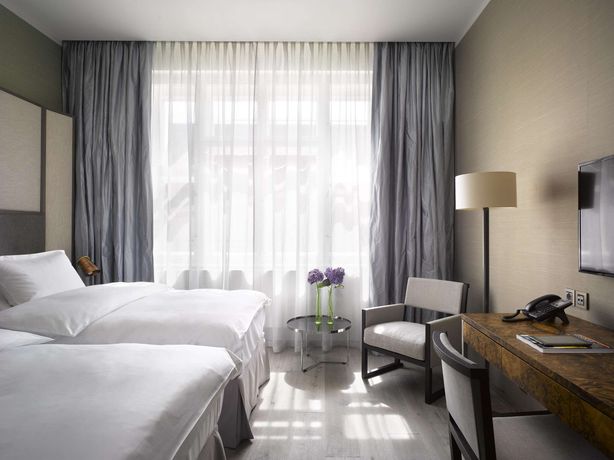 Verified hotel review - The Emblem Hotel - 44