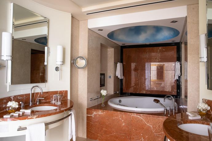 Jumeirah Emirates Towers - 39