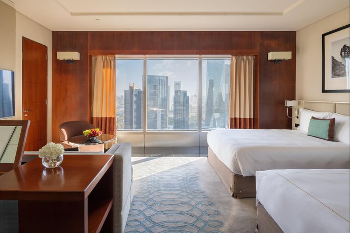 Jumeirah Emirates Towers - 7