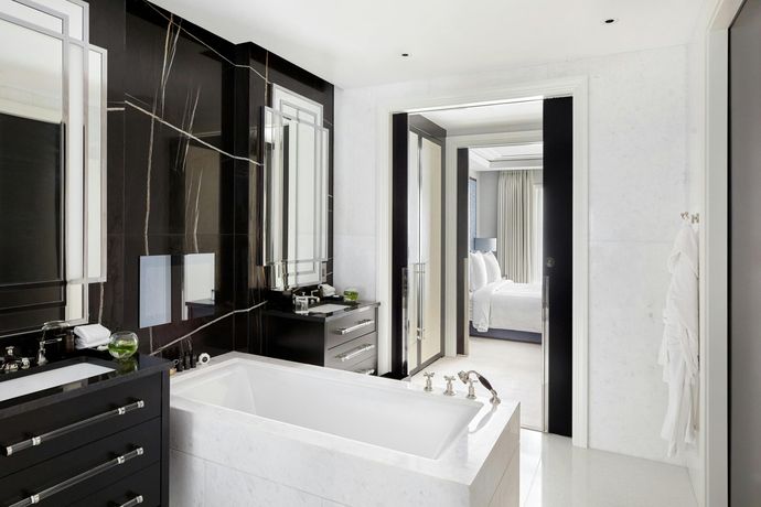 Four Seasons Hotel London at Ten Trinity Square - 41